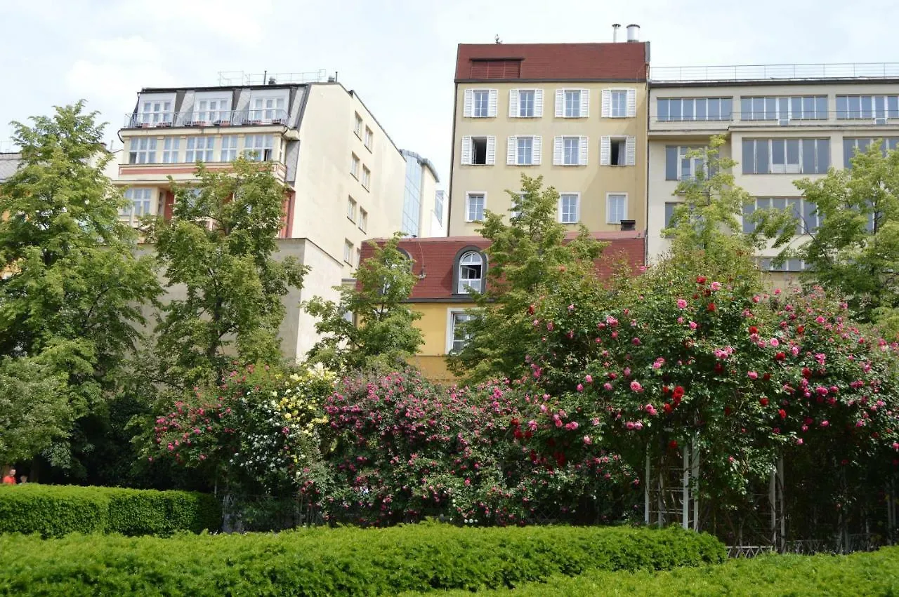 Adria Hotel Praga