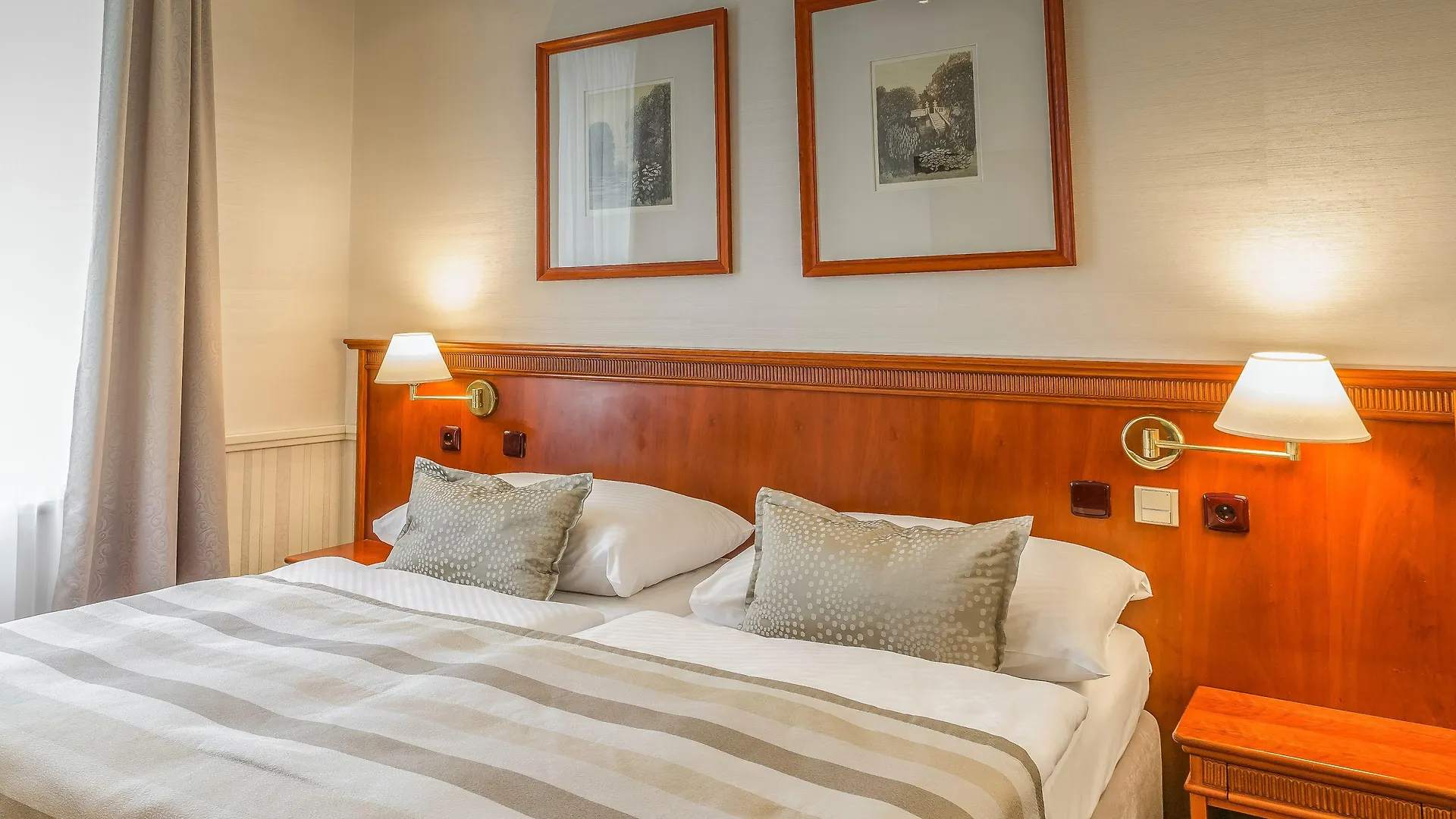 Adria Hotel Prague